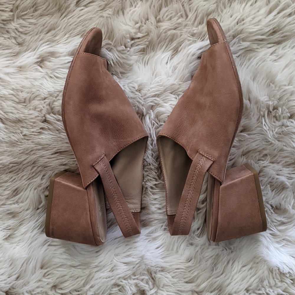 Eileen Fisher Leigh Nubuck Slingback - Picture 10 of 11
